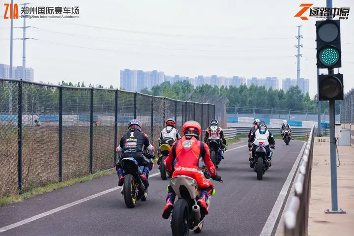 逐鹿中原郑州国际赛车场嘉年华 2026年5月16日 漂移体验
