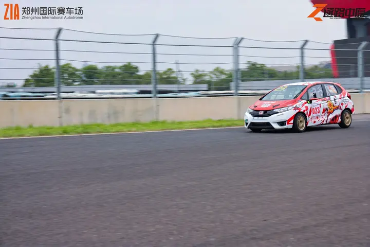 逐鹿中原郑州国际赛车场嘉年华 2026年5月16日 品牌展台