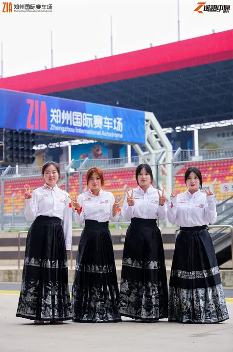 逐鹿中原郑州国际赛车场嘉年华 2026年5月17日 夜场灯光