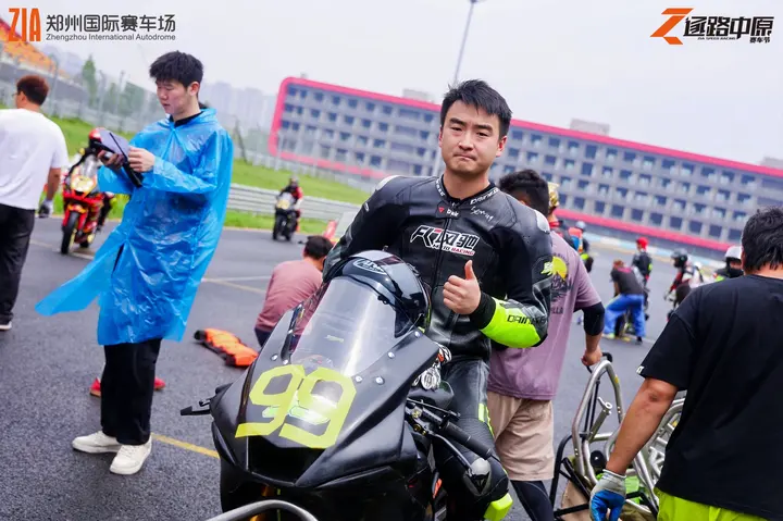 逐鹿中原郑州国际赛车场嘉年华 2026年5月17日 漂移体验