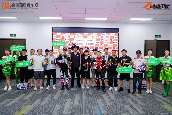 逐鹿中原郑州国际赛车场嘉年华 2026年5月17日 改装车展示